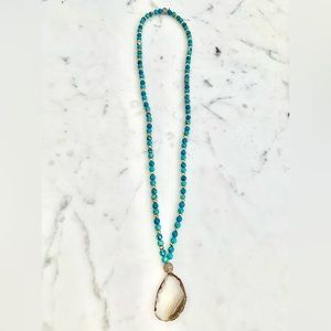 Hipchik Couture - Beaded Agate Pendant Necklace